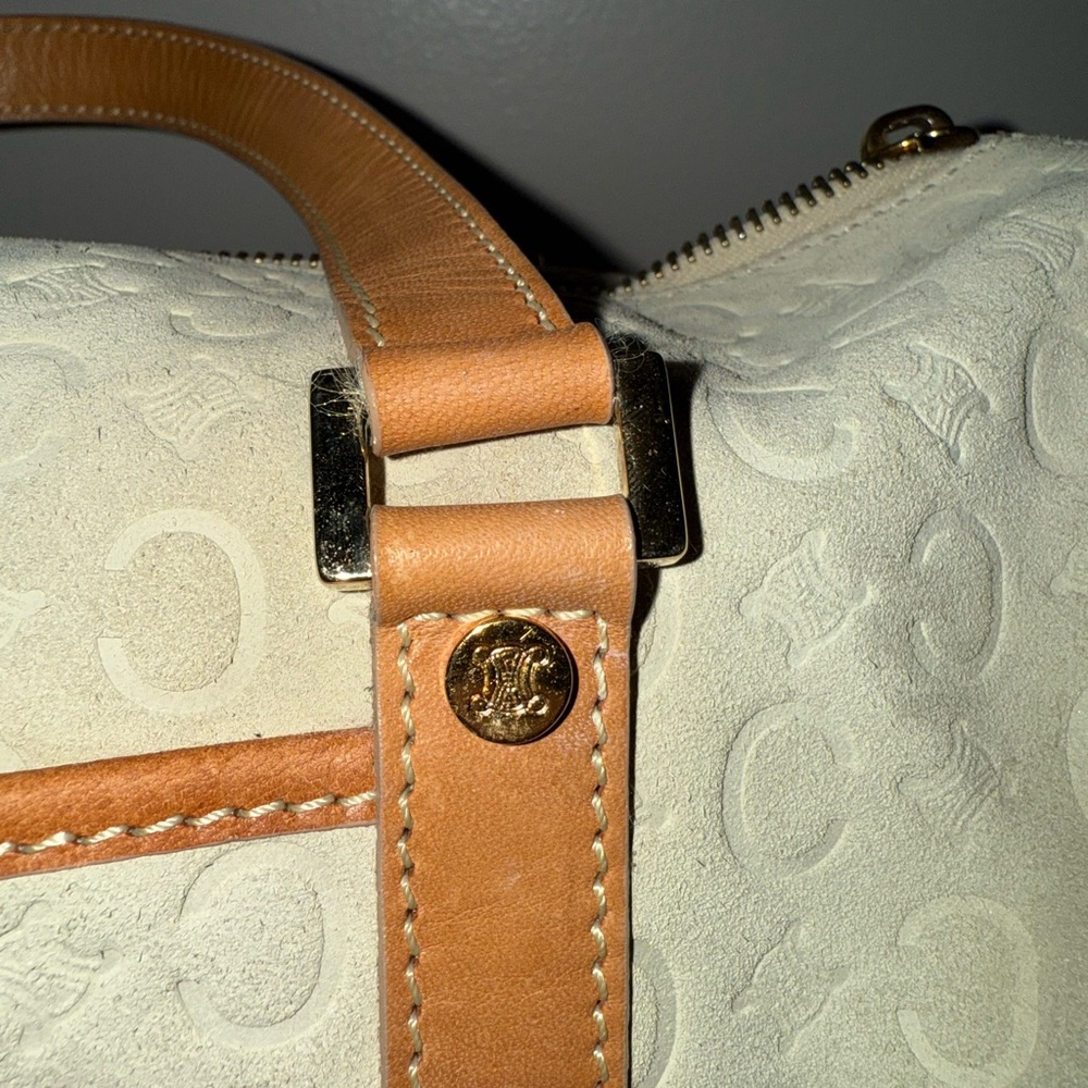 CÉLINE C Macadam Suede Barrel Handbag
Celine C Cream - Picture 11 of 12
